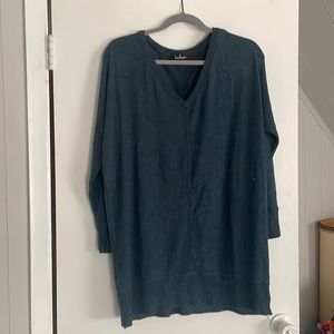 Lulus sweater